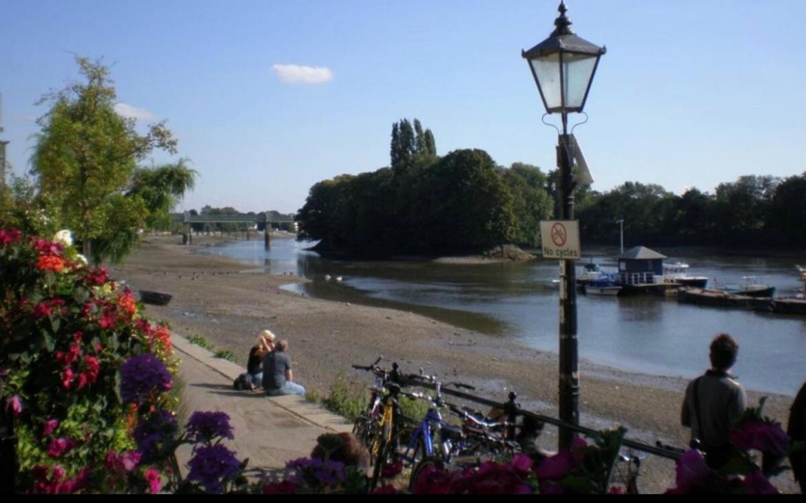 2 Bedroom Apartment Chiswick Park Tube Station 伦敦 外观 照片